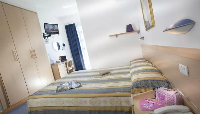 Hotel San Salvador Беллария-Иджеа-Марина